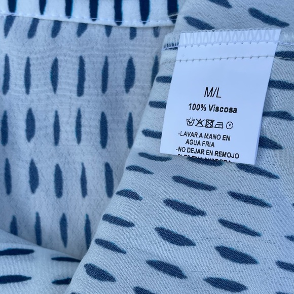 Dr. Bloom "Copos" long sleeve button down top - size M - Picture 5 of 5